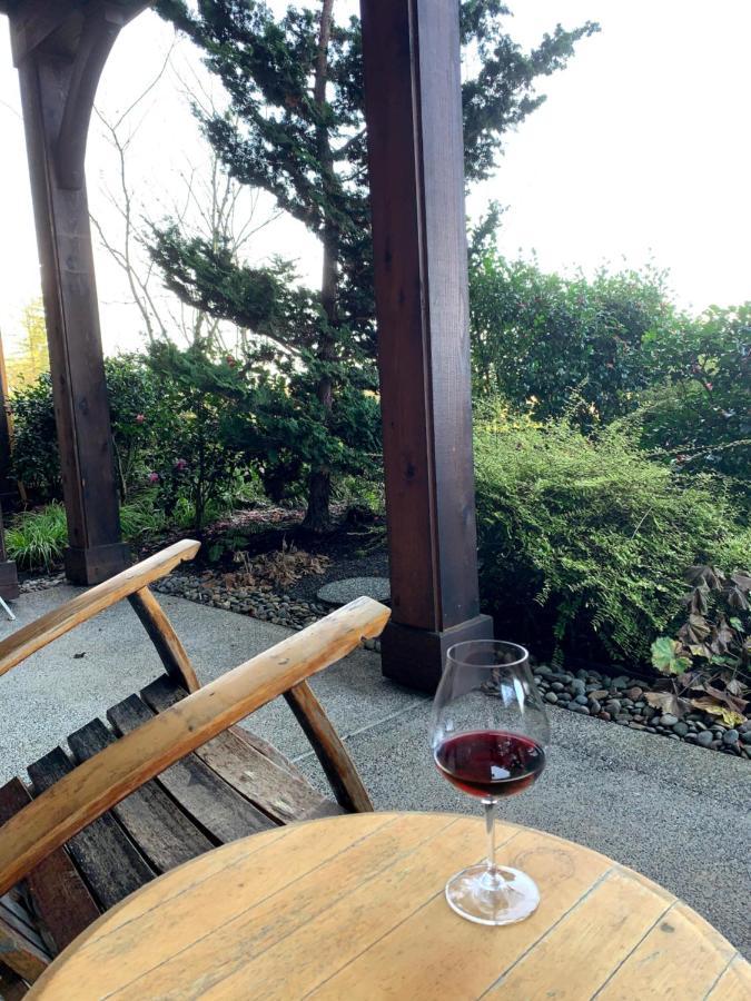 The Setting Inn Willamette Valley Newberg Buitenkant foto