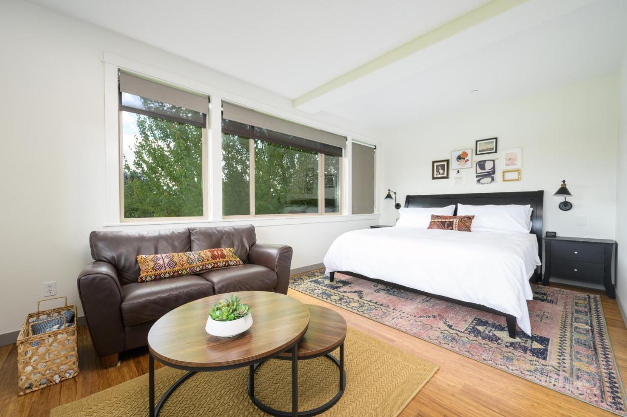 The Setting Inn Willamette Valley Newberg Buitenkant foto